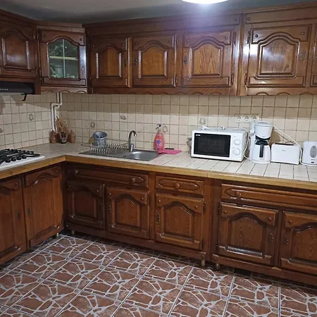 Pensiunea Sofy بيت ضيافة 3*